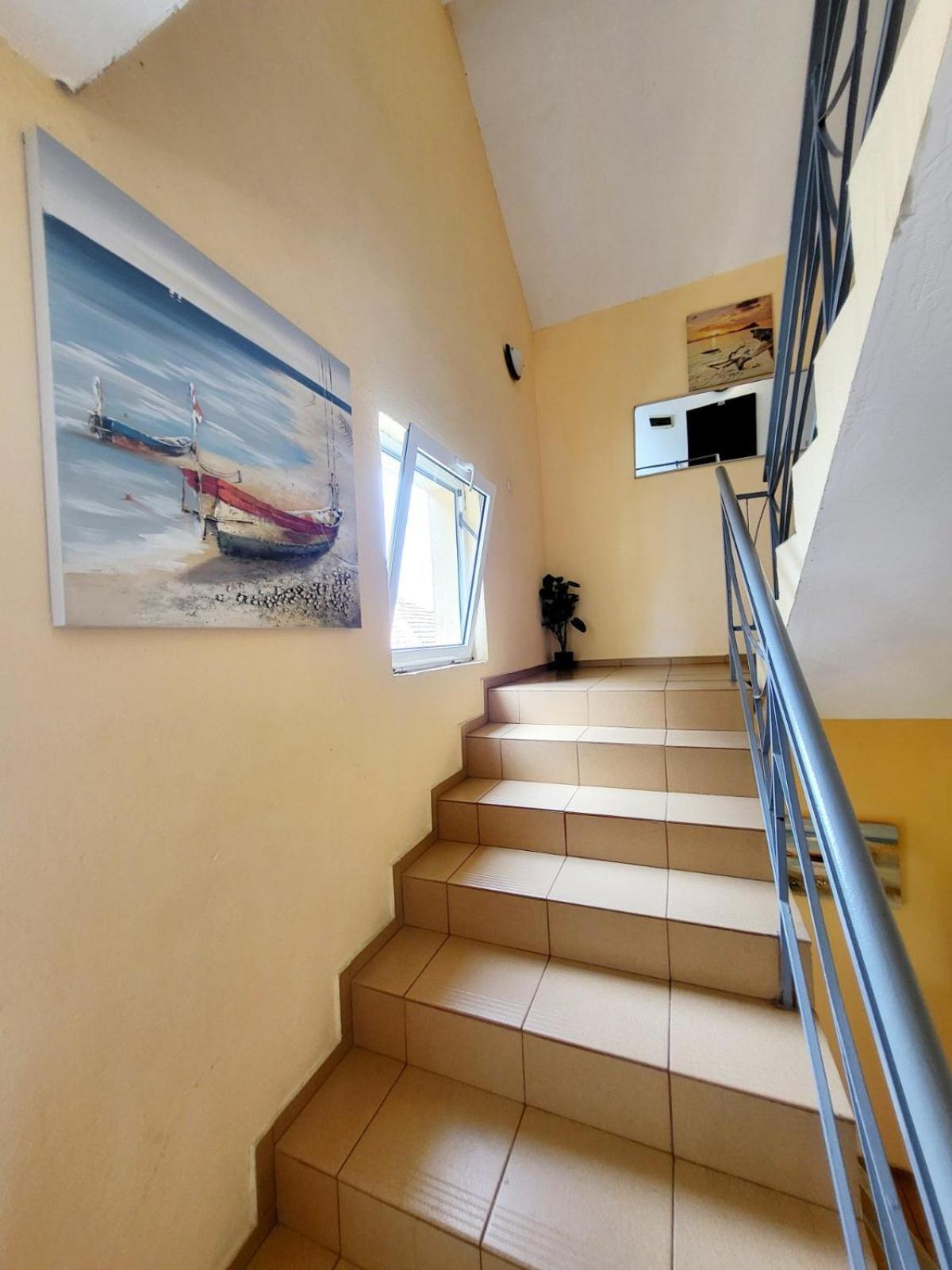 Kazlarov Guest House Kiten  Exterior foto